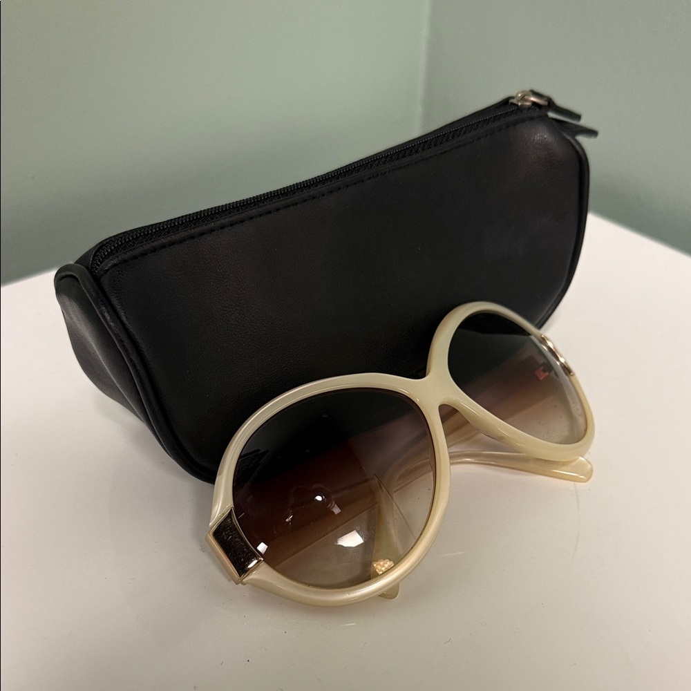 Oliver Peoples Cream Sunglasses with Oliver Peoples Soft Black Leather Case